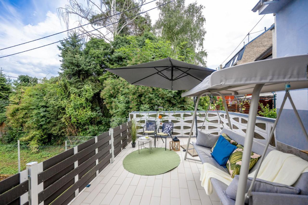 Wohlfuehlwohnung Mit 25 Qm Terrasse, Netflix Koblenz  Ngoại thất bức ảnh