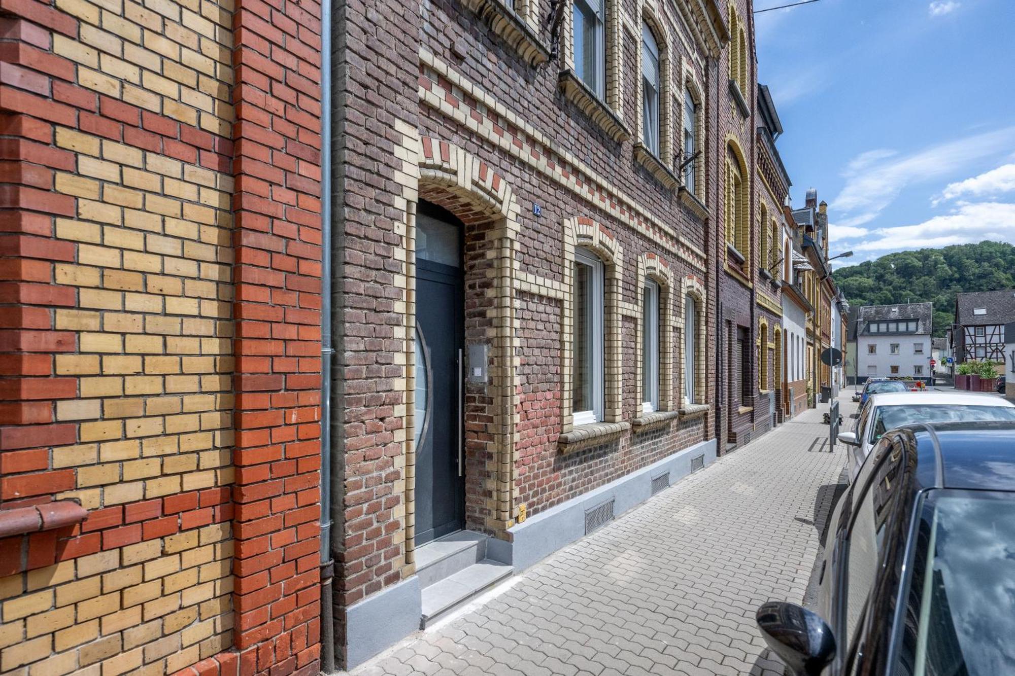 Wohlfuehlwohnung Mit 25 Qm Terrasse, Netflix Koblenz  Ngoại thất bức ảnh